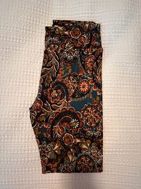 LuLaRoe Teal, Rust & Black Paisley Leggings